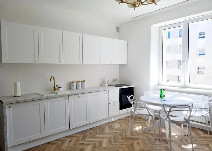 Sun And Holidays Abrahama Gdynia